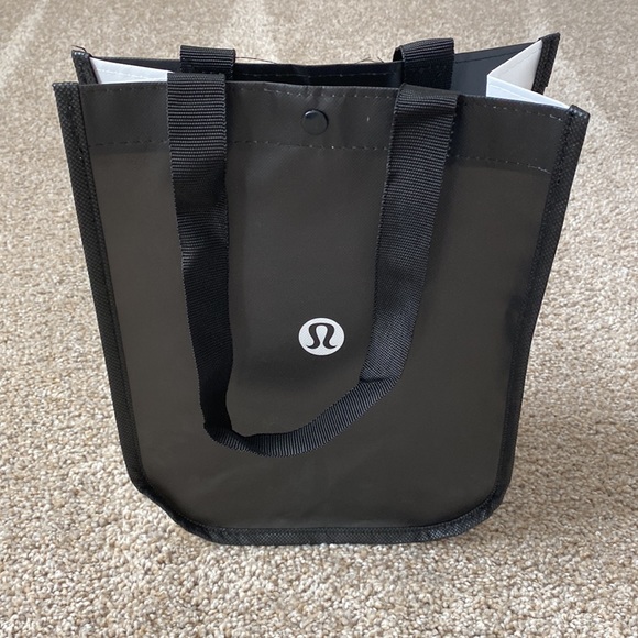 Lululemon Reusable Tote Bags (2) - Picture 12 of 14